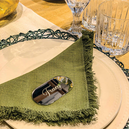 Engraved Oval Name Placements – Personalized Guest Seating