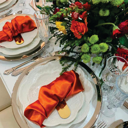 Engraved Oval Name Placements – Personalized Guest Seating